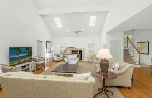 Vanderhorst Plantation House | 67 Forestay Court by Akers Ellis Rentals