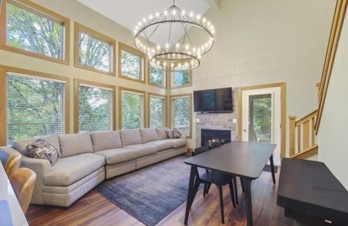 Boyne Falls House | 678 Disciples Village Unit