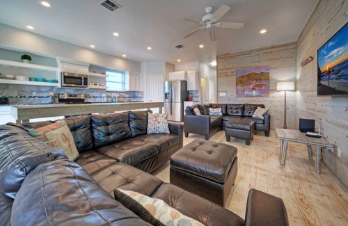Flour Bluff House | 6BDR, Balcony w/Bay View, Shared Pool + Boat Dock | Keeper Red by AvantStay