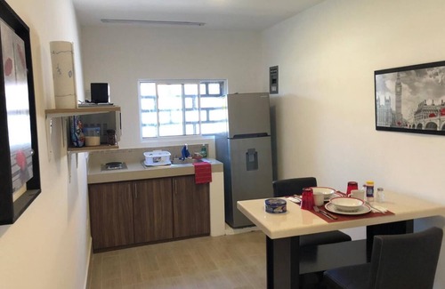Monterrey Municipality House | 6Departamento completo, 100 megas wifi, limpieza 1 vez por semana