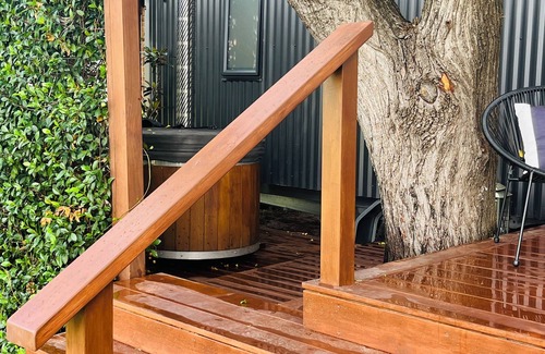 Agnes Banks Cabin | 6SIXTEEN – The Banks nnA picturesque 5-acre escape in Richmond, NSW.
