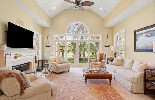 Vanderhorst Plantation House | 7 Avocet Lane by Akers Ellis Rentals