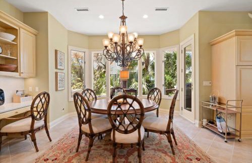 Vanderhorst Plantation House | 7 Avocet Lane by Akers Ellis Rentals