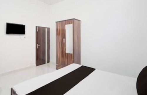 Amritsar Bed & Breakfast | 7-bedroom bed & breakfast in welcoming Amritsar with AC