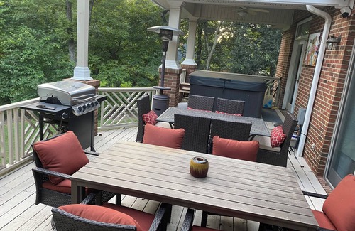 Trinity House | 7 BEDROOM HOUSE CLOSE TO FURN MRK, HPU, ADAUMONT FARM - anywhere in Piedmont NC