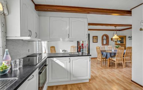 Outrup House | 7 Bedroom Stunning Home In Outrup