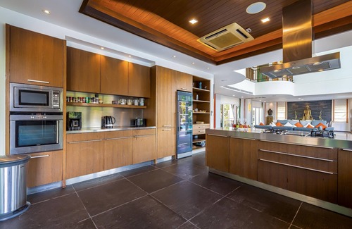 Hua Hin Villa | 7 Bedrooms Mansion on The Golf Course-JB