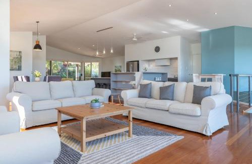 Forster House | 7 Calamas Place