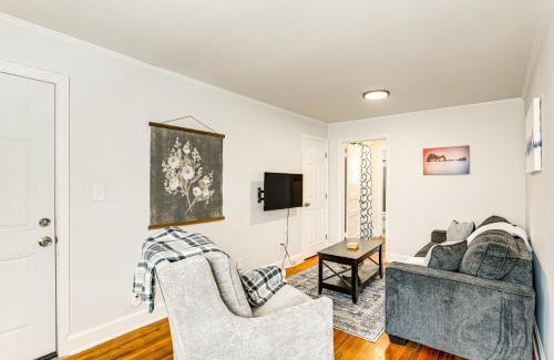 Inglewood House | 7 Mi to Dtwn Apt with Spacious Yard in Nashville