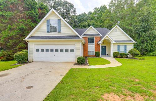 Covington House | 7 Mi to Dtwn Covington Bright Home with Deck and Yard