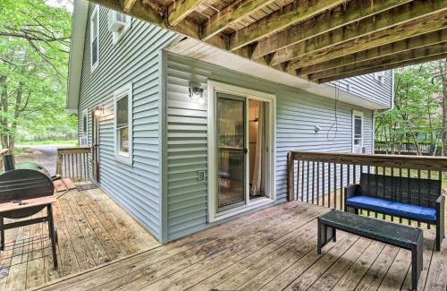 Albrightsville House | 7 Mi to Lake Harmony Home with Furnished Deck!