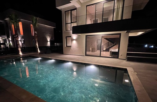 Dalaman House | 7 mins to Dalaman airport Lovely Modern villa with pool ,Beaches, amazing bays
