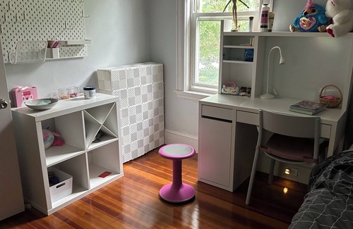 Readville Apartment | 7 minutes from Milton Academy and Curry College. 25 minutes from Boston Common.