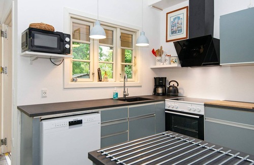 Fjellerup House | 7 person holiday home in Glesborg