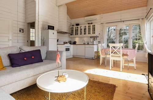 Trend House | 7 person holiday home in Løgstør