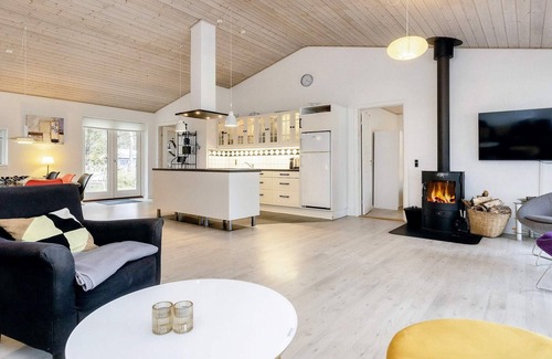 Rodby House | 7 person holiday home in Rødby-By Traum