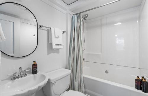 Lookout Mountain Bed & Breakfast | 7- Rock Island Cottage