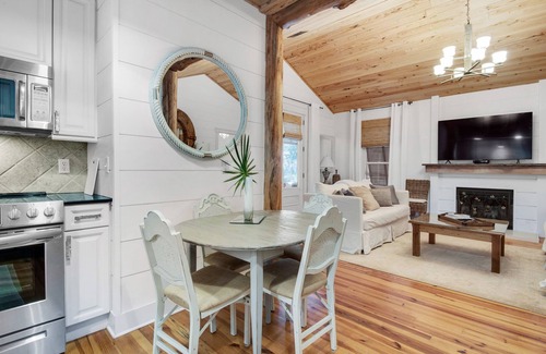 Hammocks of Seagrove House | 700yds 2 Beach~4 Bikes Included~Optl Golf Cart~Pool~Porch~Bramble Cottage
