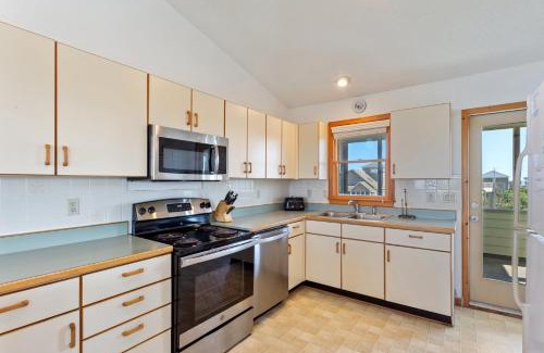 South Nags Head House | 7120 - Twelfth of Never