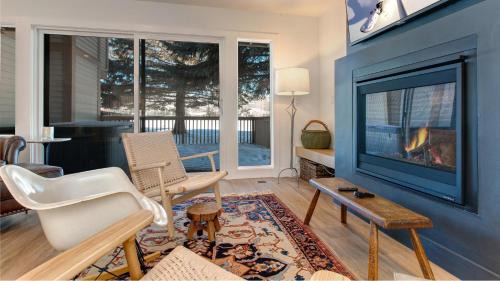 Park Meadows Apartment | 72 Vantage by SkyRun Park City