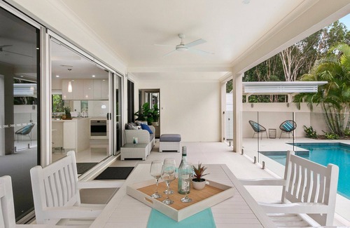 Kewarra Beach House | 72a Kewarra St Kewarra Beach