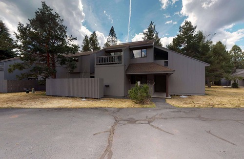 Sunriver Condo | 73 Meadow House | 2 BR/2 BA, Sleeps 4