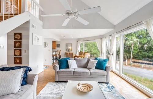 Spinnaker Beachhouses House | 735 Spinnaker Beach House