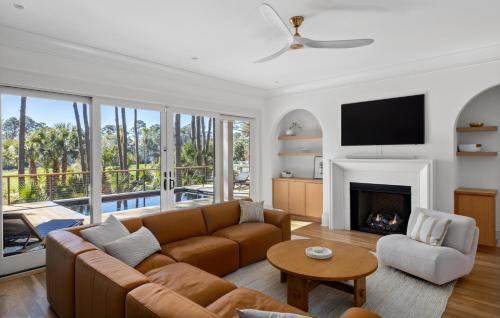 Vanderhorst Plantation House | 743 Glossy Ibis Lane by Akers Ellis Rentals