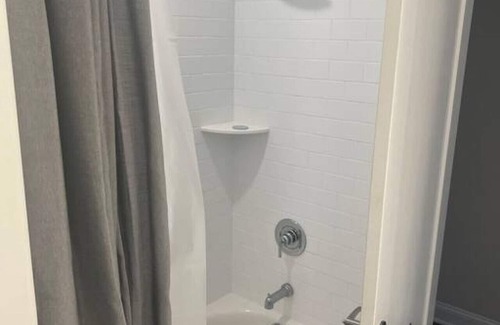 North End Apartment | 747 Simpson OCNJ 2bed 2 bath 1 year old Condo