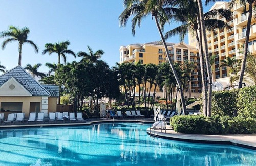 Key Biscayne Apartment | 762- Breathtaking Ritz Carlton Apartment Luxury Ritz Carlton 5* Beach Front