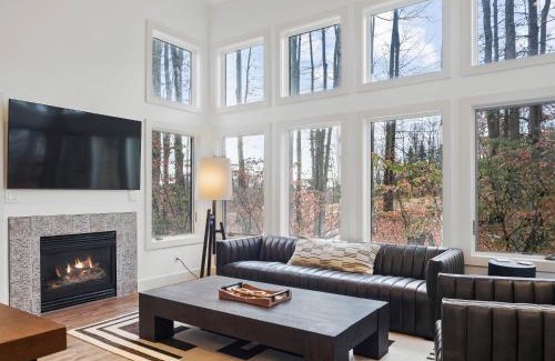 Boyne Falls House | 762 Disciples Village Condo