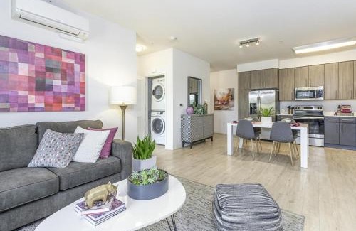 Menlo Park Apartment | 777 Hamilton