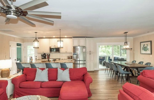 Saint Helena Island Cabin | 796 Marlin Dr
