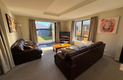 Hanmer Springs House | 7a Coleridge Street
