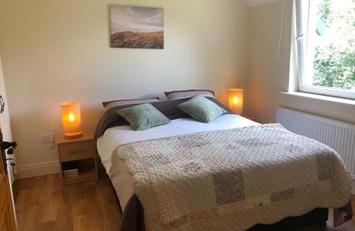Kenmare House | 7B Riverside Villas