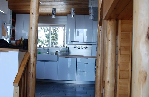 Snow Pine Estates Ski Chalet | 7BDRM Big White View Chalet - Perfect for Several Families!