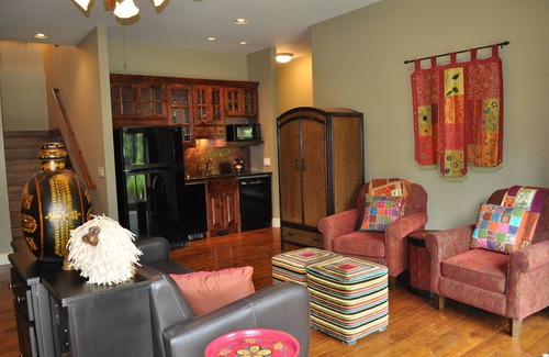 Seneca House | 7mi to Clemson Custom Family Luxury Lakehome Game room+ Basketball+ Fire Pit