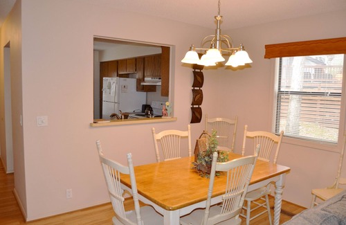 Hot Springs Village House | 7RomeLn | Cortez Courts Townhome | Sleeps 6