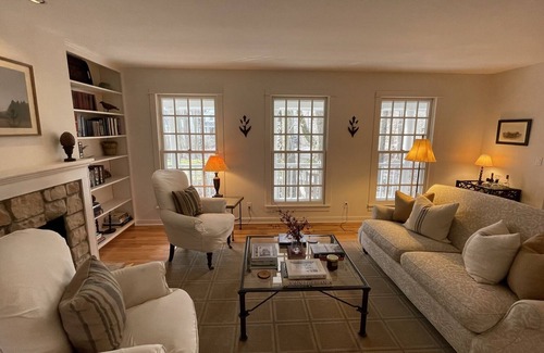 Harbert House | 8/18-8/31 Open Private Assoc Beach 2 Scrnd Porches Gas Fire Pit Heated Pool