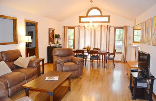 Hot Springs Village House | 8 Alarcon Way