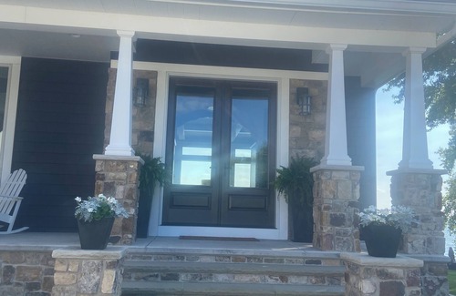 Butte Des Morts House | 8 bed 7 bath custom built lake house.