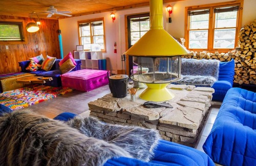 Plymouth House | 8 Bedroom Roadhouse btw. Killington & Okemo