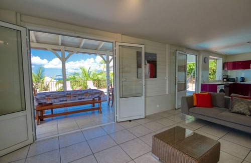 Trois-Ilets Villa | 8 bedrooms villa with sea view (MQTI09 16p)