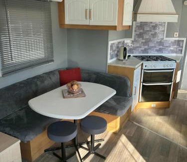 Chapel Saint Leonards Other | 8 Berth 3 bed caravan pet friendly TP56