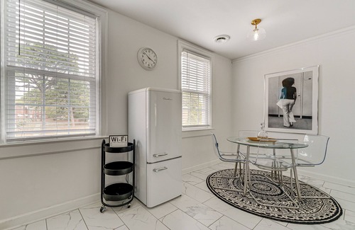 Wilmington Condo | 8 Mi to Beach: Cozy Condo Getaway in Wilmington!