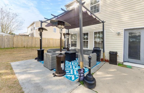 Northeast Raleigh House | 8 Mi to Dtwn Raleigh Family Home with Yard