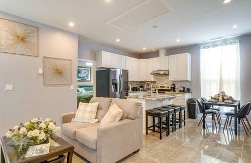 Jeffersonville - Clarksville House | 8 Mi to Louisville: New Albany Home w/Grill!