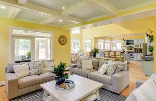 Berlin House | 8 Mi to Ocean City Beach: Renovated Maryland Home