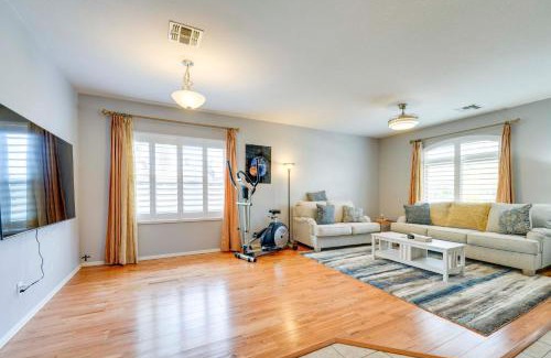Westwing Mountain House | 8 Mi to Sports Complex Peoria Home with Hot Tub!