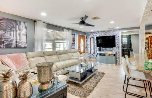 New Port Richey House | 8 Mi to Sunset Beach Home with Large Patio and Pool!